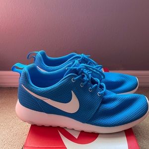 Mens Roshe Runs